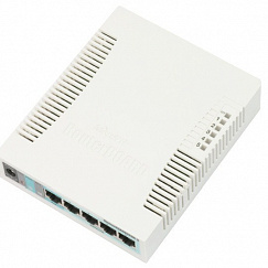 RB260GSP 5x Gigabit PoE out Ethernet Smart Switch, SFP cage, plastic case, SwOS